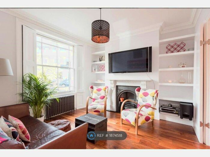 2 Bedroom Maisonette To Rent In Colnbrook Street, London, SE1