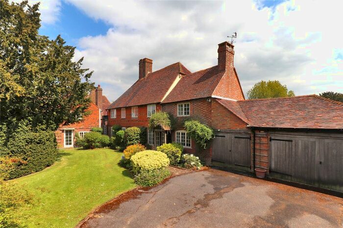4 Bedroom Detached House For Sale In Walkhurst Road, Benenden, Cranbrook, Kent, TN17