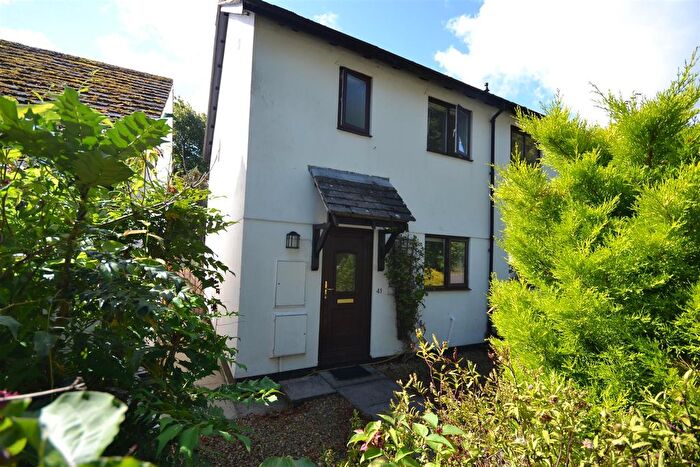 3 Bedroom End Of Terrace House To Rent In Richards Close, Dawlish, EX7