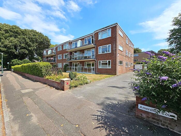 2 Bedroom Apartment For Sale In Marlborough Road, Westbourne, Bournemouth, BH4