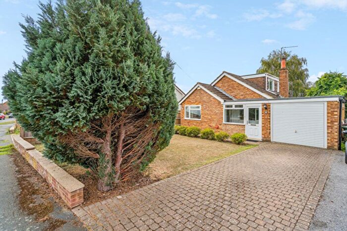 4 Bedroom Detached House For Sale In Friars Furlong, Long Crendon, HP18