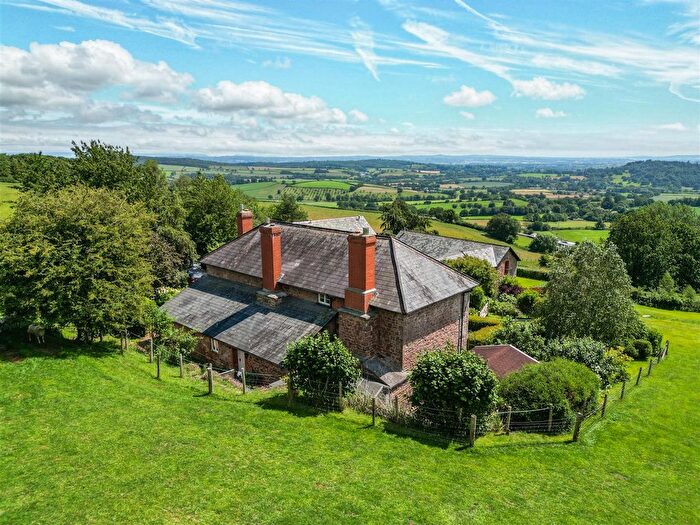 4 Bedroom Detached House For Sale In Silverton, Exeter, EX5