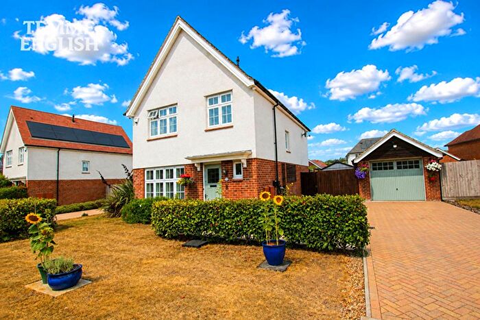 3 Bedroom Detached House For Sale In Farriers Way, Bulphan, RM14