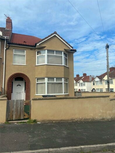 1 Bedroom Property To Rent In Bedminster, Aylesbury Crescent, BS3