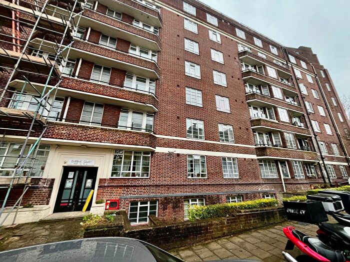 2 Bedroom Flat To Rent In Queens Road, Clifton, Bristol, BS8