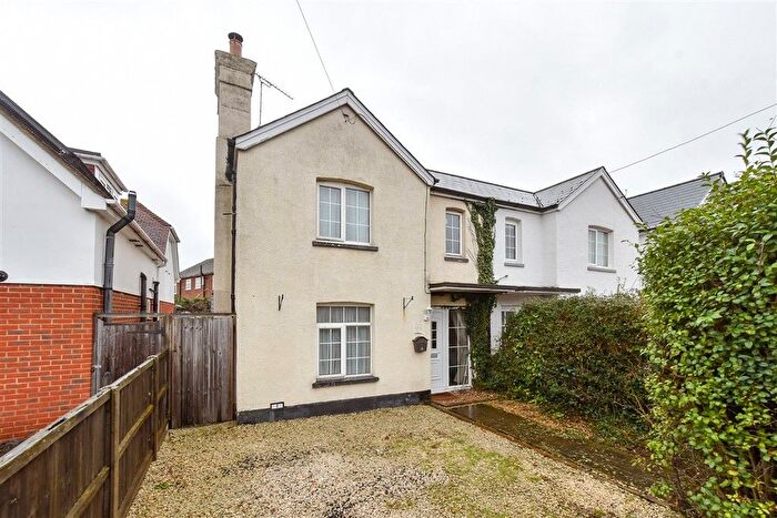 3 Bedroom Semi Detached House For Sale In South Street, Whitstable, Kent, CT5