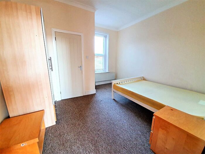 1 Bedroom Flat To Rent In Church Lane, Hornsey, N8