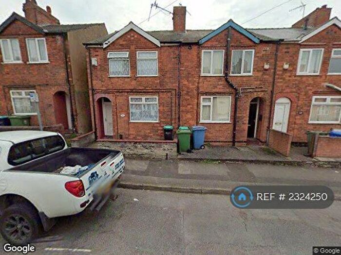 2 Bedroom Semi-Detached House To Rent In Recreation Street, Mansfield, NG18