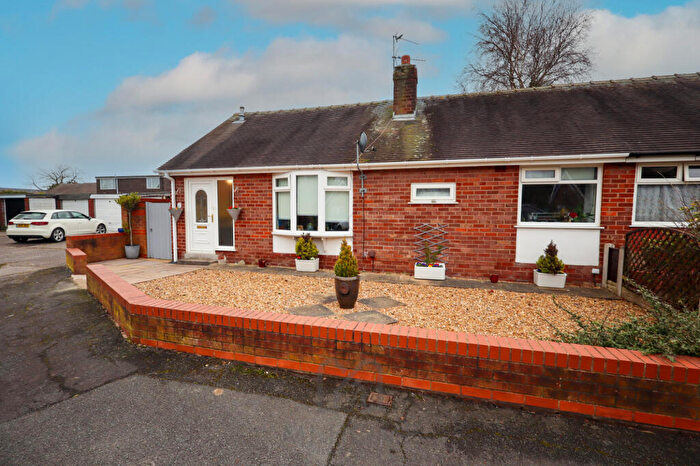 2 Bedroom Bungalow For Sale In Church Close, Freckleton, Preston, PR4