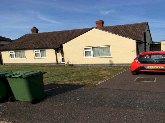 3 Bedroom Property To Rent In Park Avenue, Histon, Cambridge, CB24