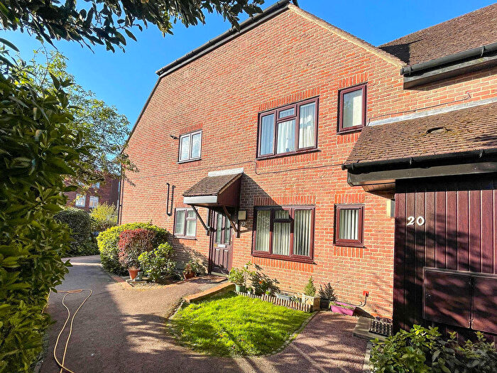 2 Bedroom Retirement Property For Sale In Felpham Village, Bognor Regis, PO22