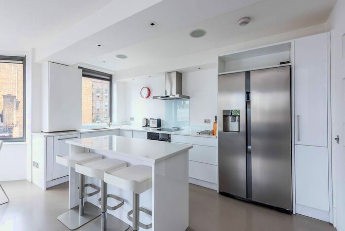 2 Bedroom Flat To Rent In Artillery Row, Victoria, London, SW1P