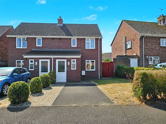 1 Bedroom Semi-Detached House For Sale In Eastover, Langport, Somerset, TA10