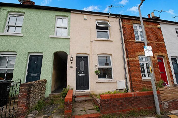 2 Bedroom Terraced House To Rent In Easton Terrace, High Wycombe, HP13