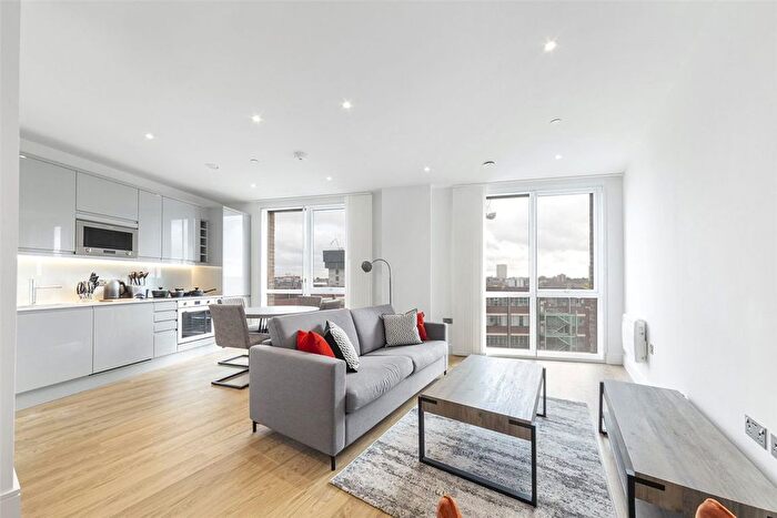 2 Bedroom Flat To Rent In Hurst Street, Birmingham, B5