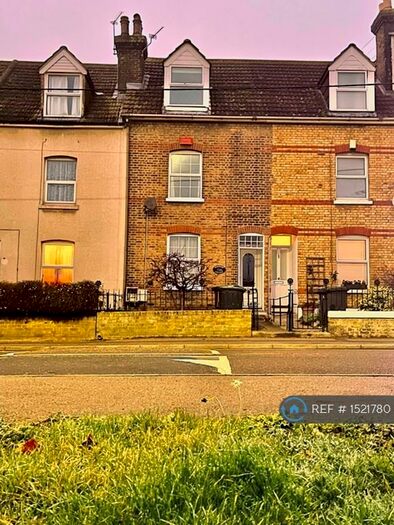 4 Bedroom Terraced House To Rent In Malling Road, Snodland, ME6