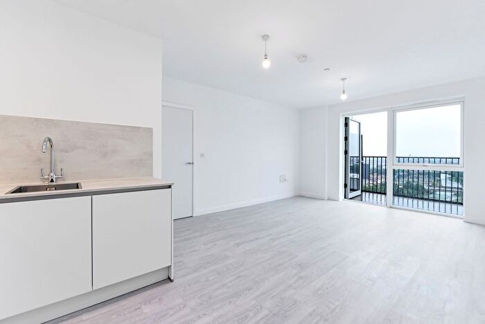 1 Bedroom Flat For Sale In Forastero House, Hayes, London, UB3
