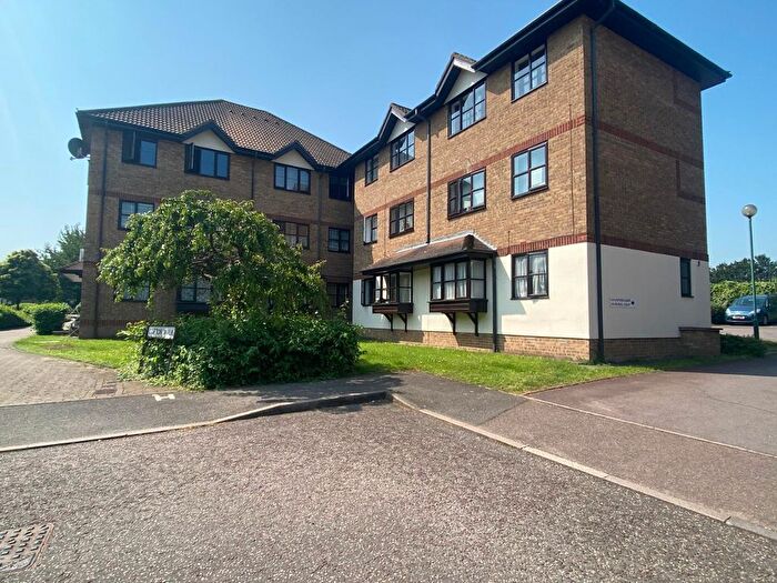 Studio To Rent In Peveril Court, Clifton Walk, Dartford, Kent, DA2