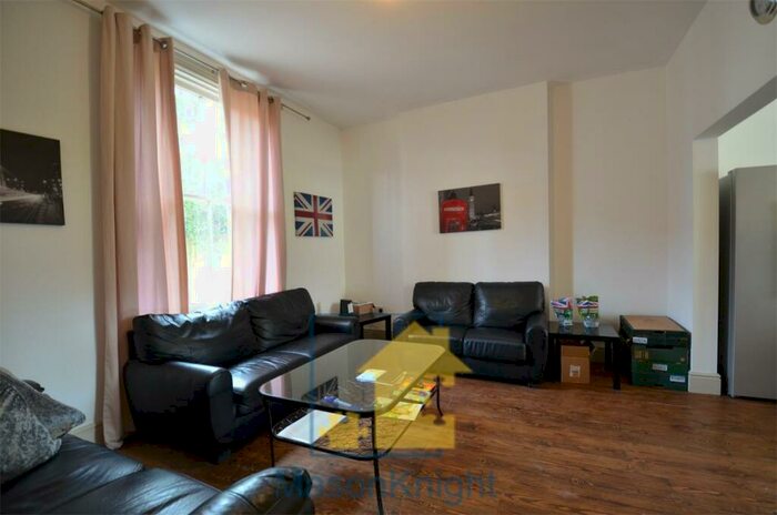 6 Bedroom End Of Terrace House To Rent In Ensuite. &#. Pppw For Group Of People. Reservoir Retreat, Edgbaston, B16