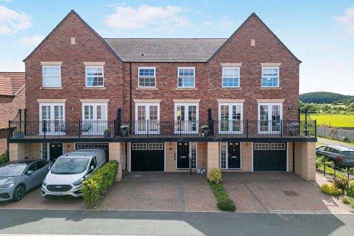 4 Bedroom Property For Sale In Smithy Close, Pannal, Harrogate, HG3