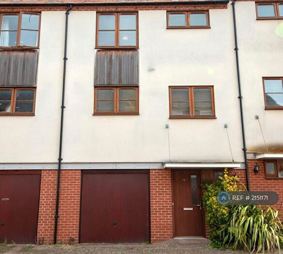 4 Bedroom Terraced House To Rent In Northbrook Crescent, Basingstoke, RG24