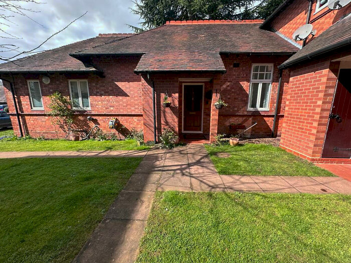 2 Bedroom Bungalow To Rent In Catherines Close, Catherine De Barnes, B91