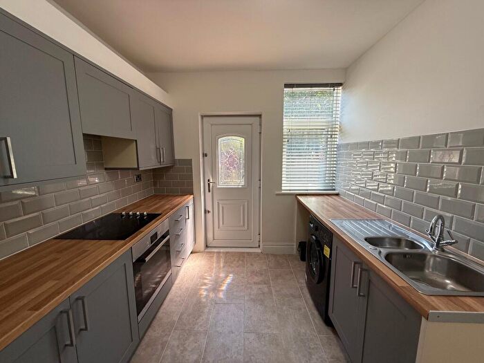 2 Bedroom Flat To Rent In Bingfield Gardens, Fenham, NE5