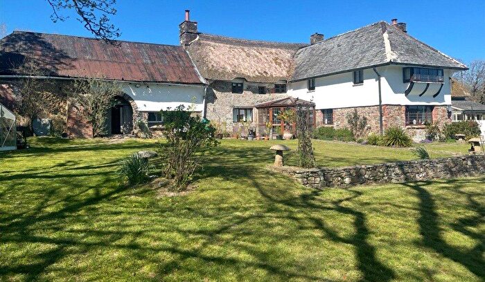 3 Bedroom Equestrian Facility For Sale In Ashwater, Beaworthy, Devon, EX21