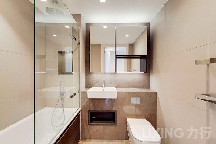 2 Bedroom Flat To Rent In Kidderpore Avenue, Hampstead, NW3