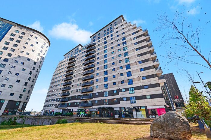 2 Bedroom Flat For Sale In Apartment Masshouse Lane, Birmingham, B5