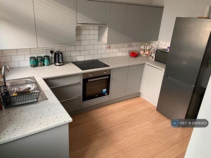 2 Bedroom Terraced House To Rent In Green Road, Penistone, Sheffield, S36