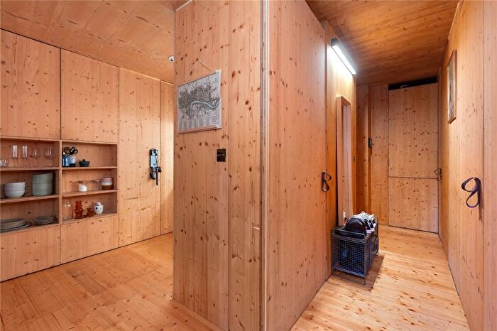 1 Bedroom Flat To Rent In Barretts Grove, London, N16