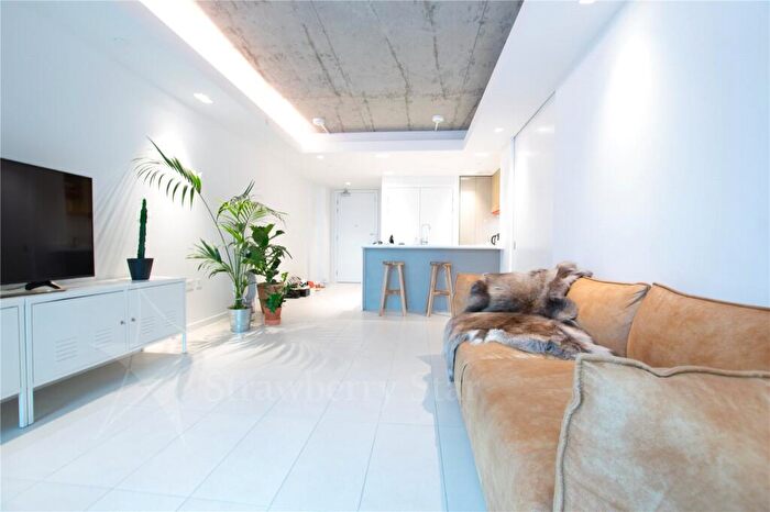 1 Bedroom Apartment To Rent In Tidal Basin Road, London, E16