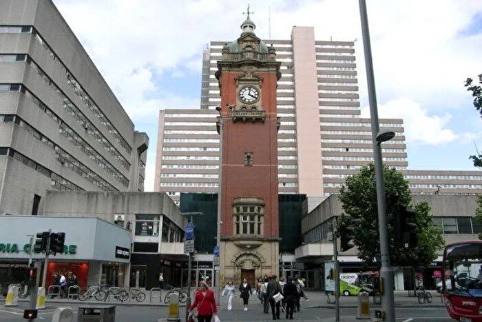 2 Bedroom Flat To Rent In Victoria Centre, Nottingham, NG1