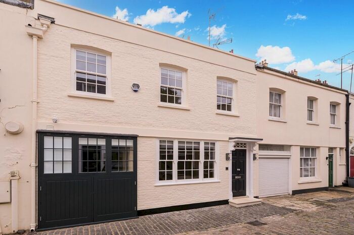 2 Bedroom Terraced House To Rent In Belgrave Mews South, London, SW1X