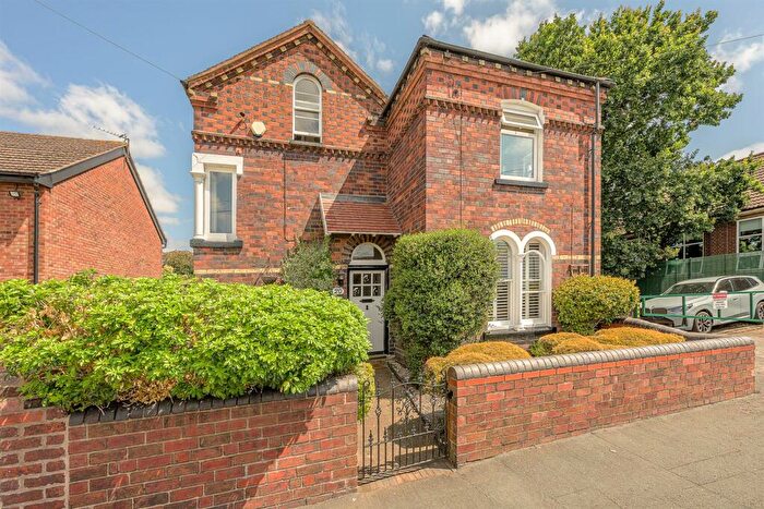 3 Bedroom Detached House For Sale In The Glassworks, George Street, Wordsley, DY8