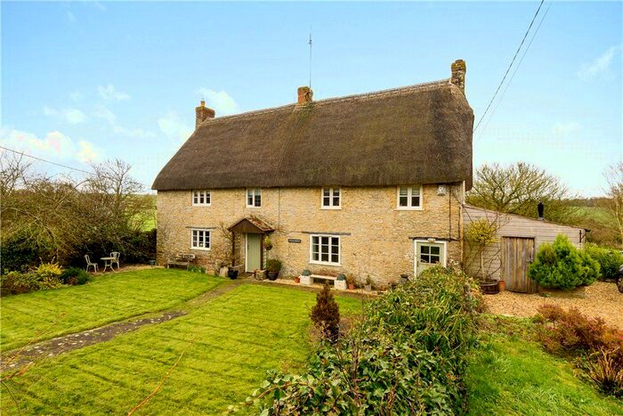 3 Bedroom Detached House For Sale In Lillington, Sherborne, Dorset, DT9