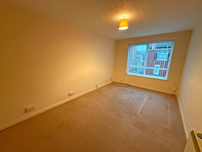 1 Bedroom Flat To Rent In St. Andrews Court, North Shields, Tyne And Wear, NE29
