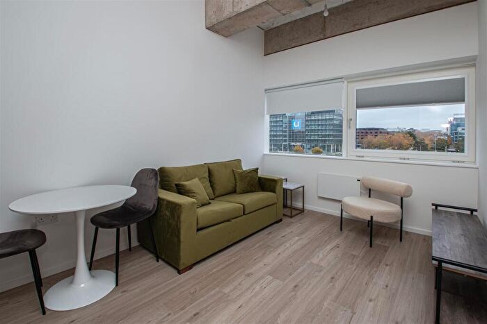 1 Bedroom Apartment To Rent In % Off First Months Rent - Station House, Central Milton Keynes, MK9