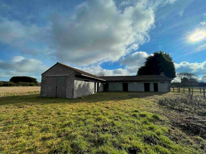 Land For Sale In Land & Stables Common Lane, North Somercotes, LN11