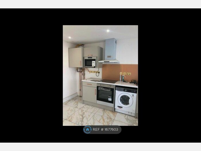 1 Bedroom Flat To Rent In Ilford, Redbridge, IG1