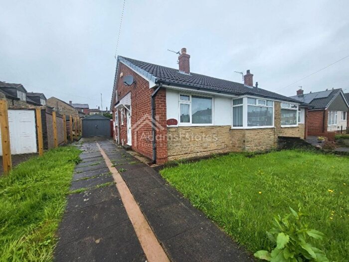 2 Bedroom Bungalow To Rent In Squirrel Hall Drive, Dewsbury, WF13