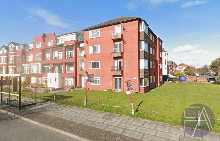 2 Bedroom Flat For Sale In Albany Road, Southport, Merseyside, PR9