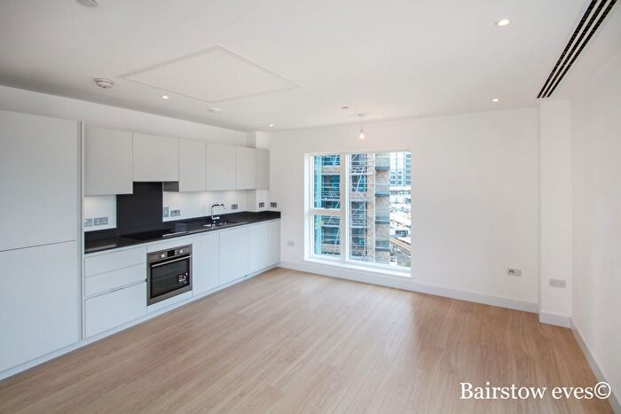 2 Bedroom Property To Rent In Santina Apartments, Croydon, CR0