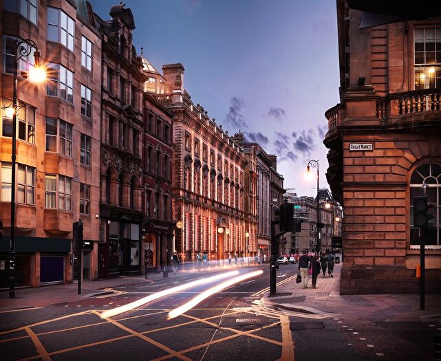 2 Bedroom Flat To Rent In Collingwood Street, City Centre, Newcastle Upon Tyne, NE1