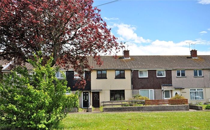3 Bedroom Terraced House To Rent In Barbury Close, Swindon, SN25