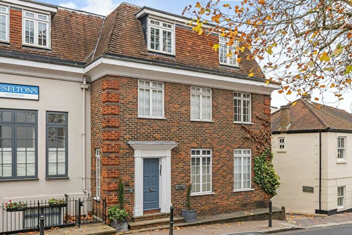 Studio To Rent In High Street, Harrow On The Hill, Harrow, HA1