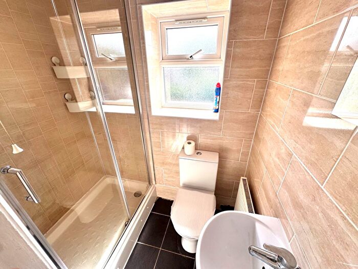 3 Bedroom Property To Rent In Winchester Road, West Bromwich, B71