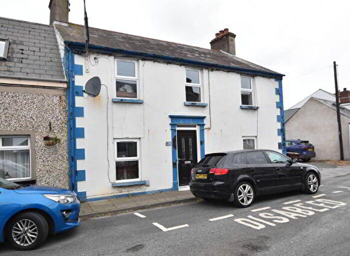4 Bedroom End Of Terrace House For Sale In Shore Road, Newtownards, BT22