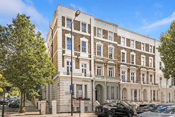 2 Bedroom Flat To Rent In Ladbroke Grove, London, W10